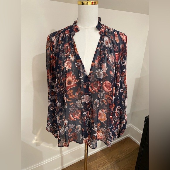 Anthropologie Tops - Anthropologie - women’s Navy Floral Blouse